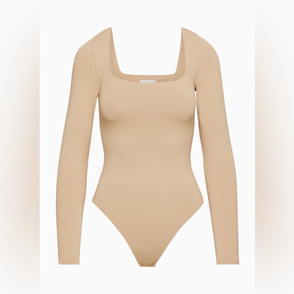 Aritzia Babaton Contour Long Sleeve Square-neck Thong Bodysuit Nude Tan Sz Large